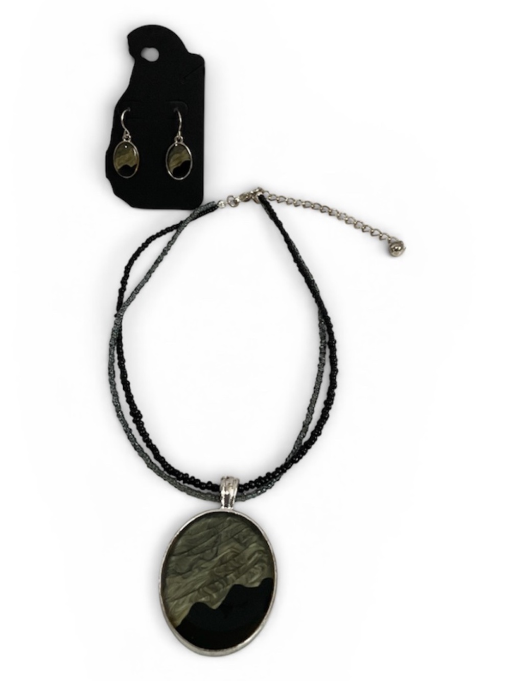 Kenneth Cole Signed Oval Beaded Necklace Earrings Set